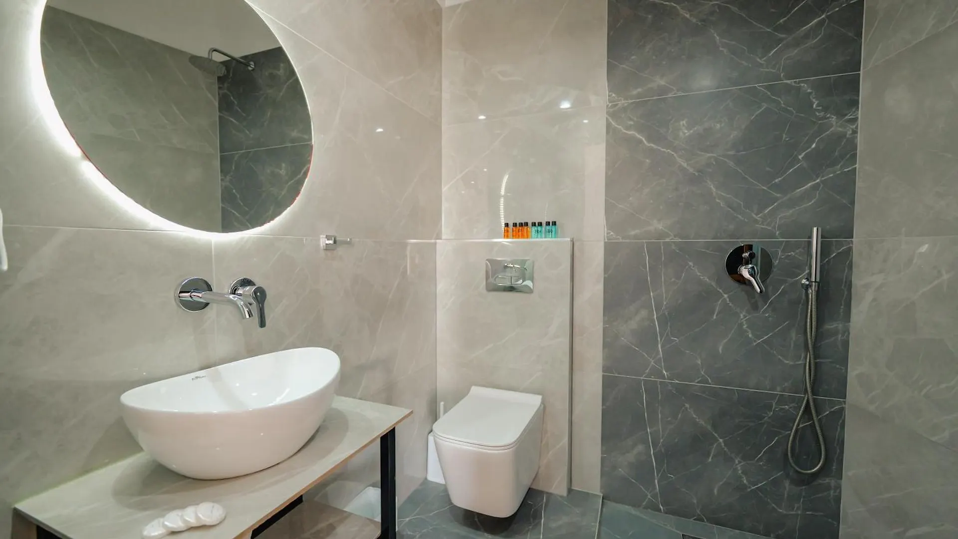 Hotel Summer Saranda 3*,  Albanie