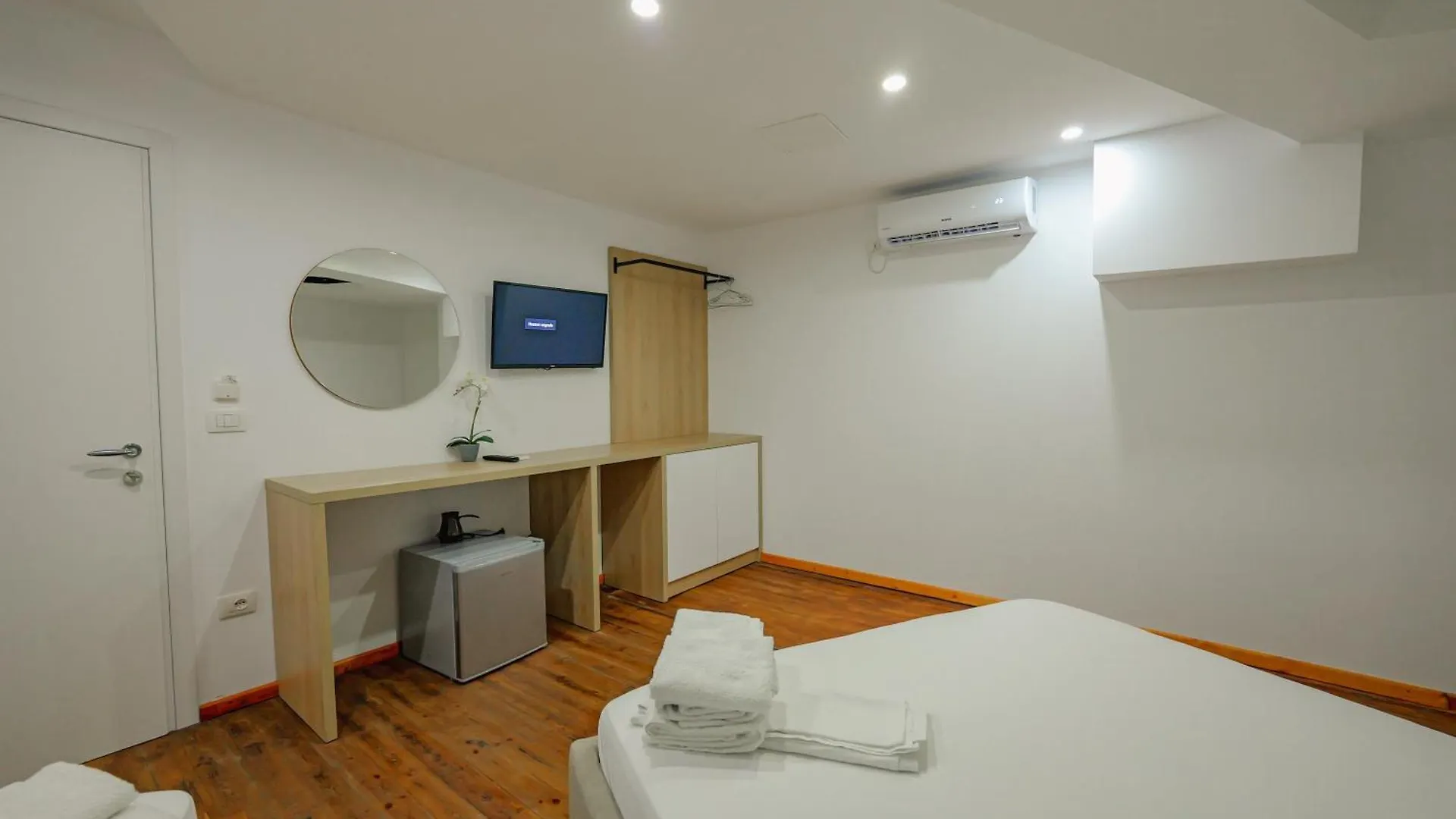 Hotel Summer Saranda 3*,  Albanie
