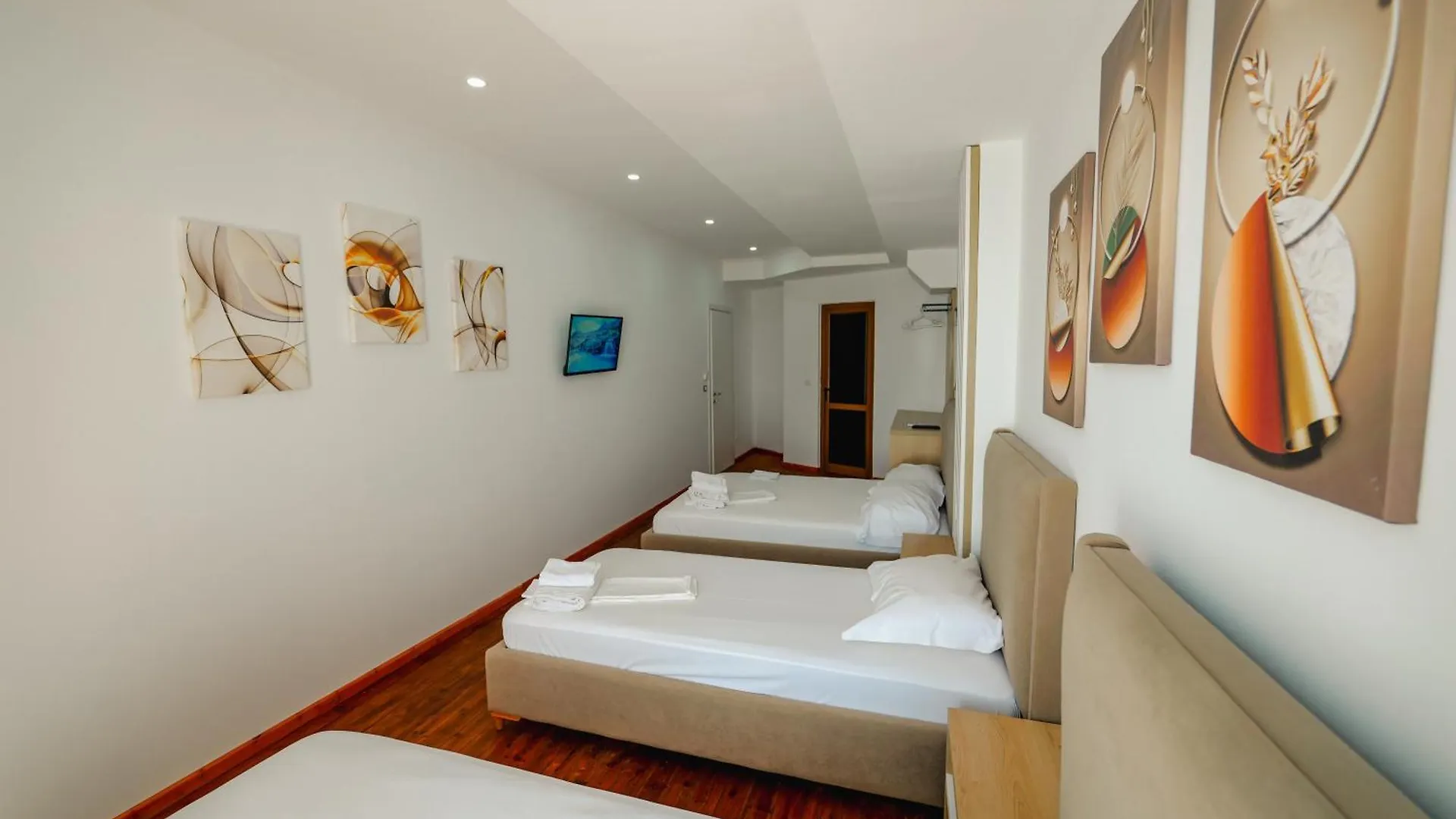 Hotel Summer Saranda Arnavutluk