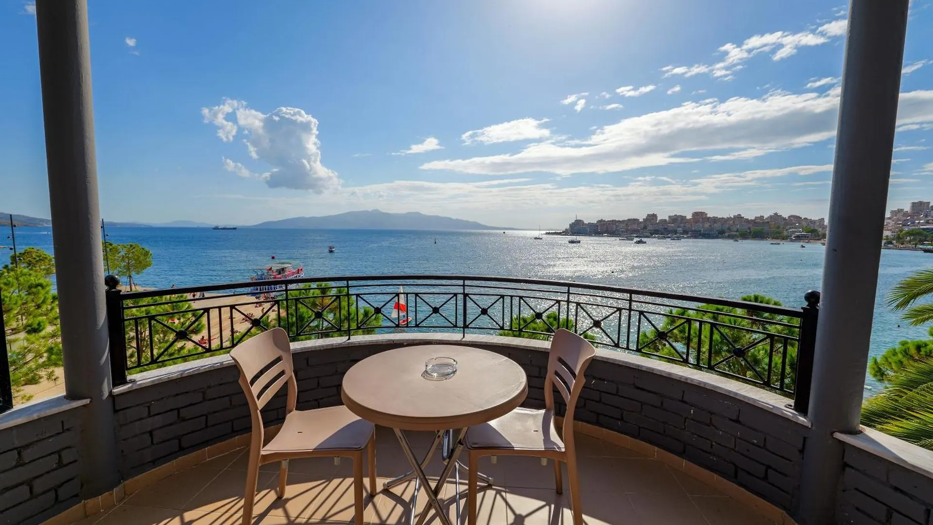 ***  Hotel Summer Saranda Albanie