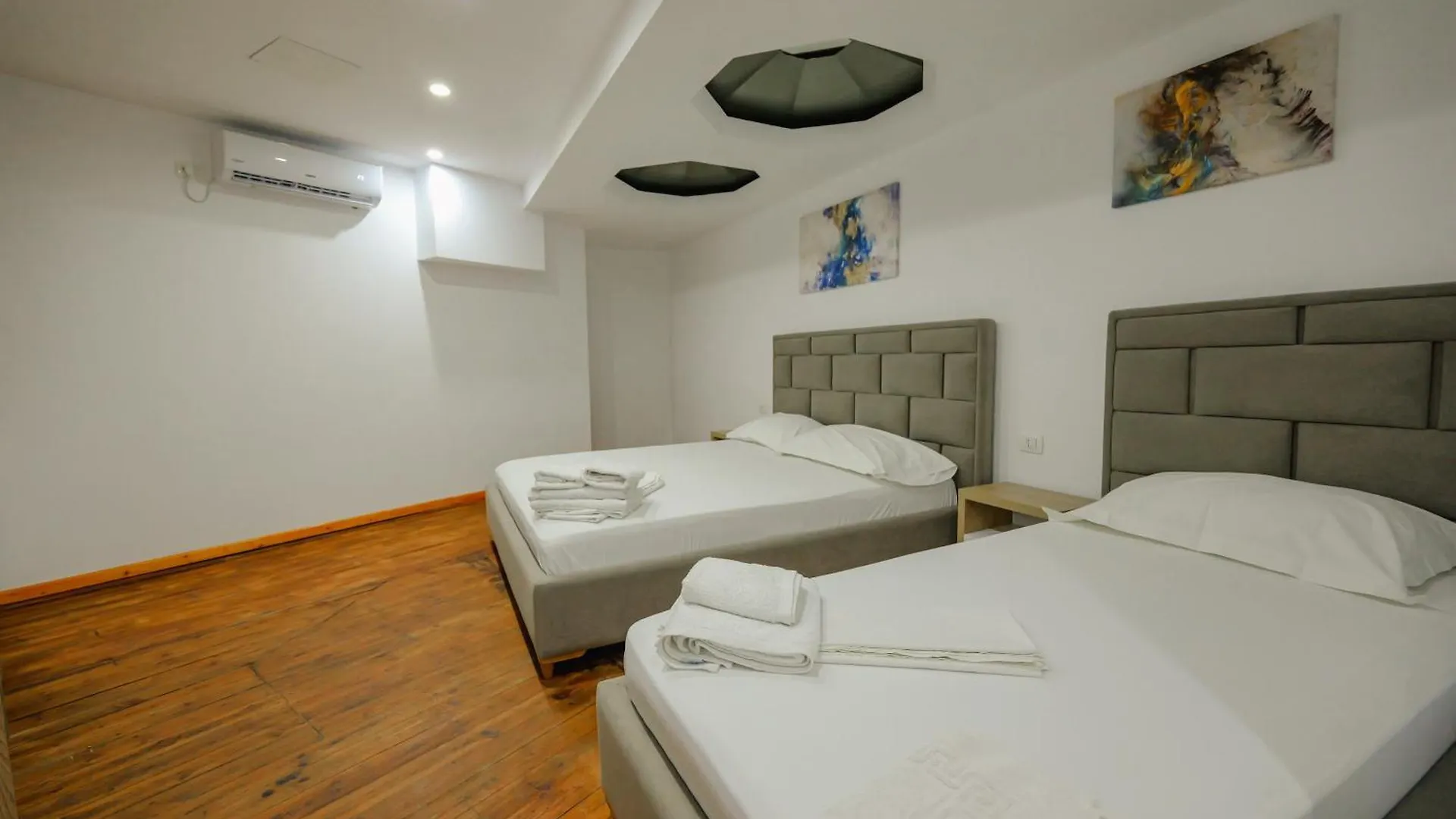 ***  Hotel Summer Sarandë Albania
