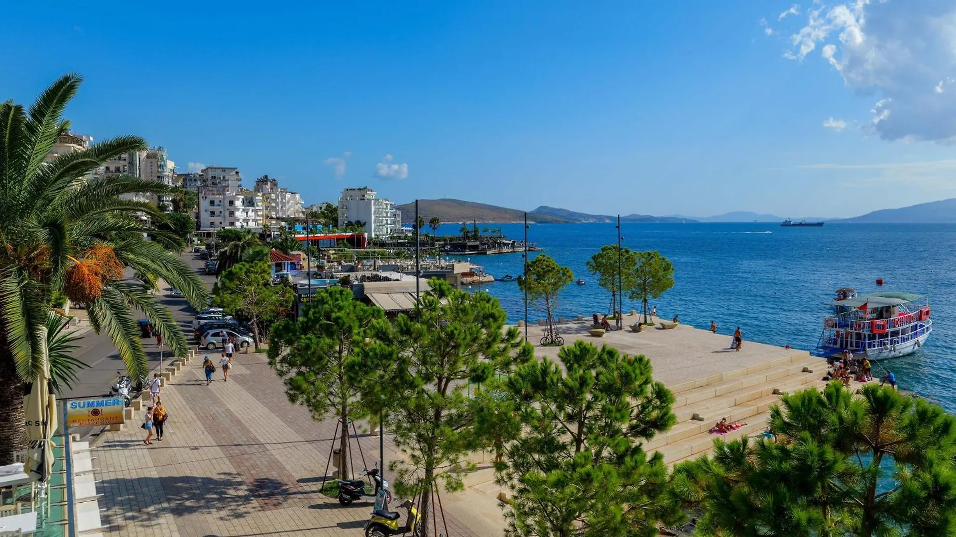 Hotel Summer Sarande 3*,