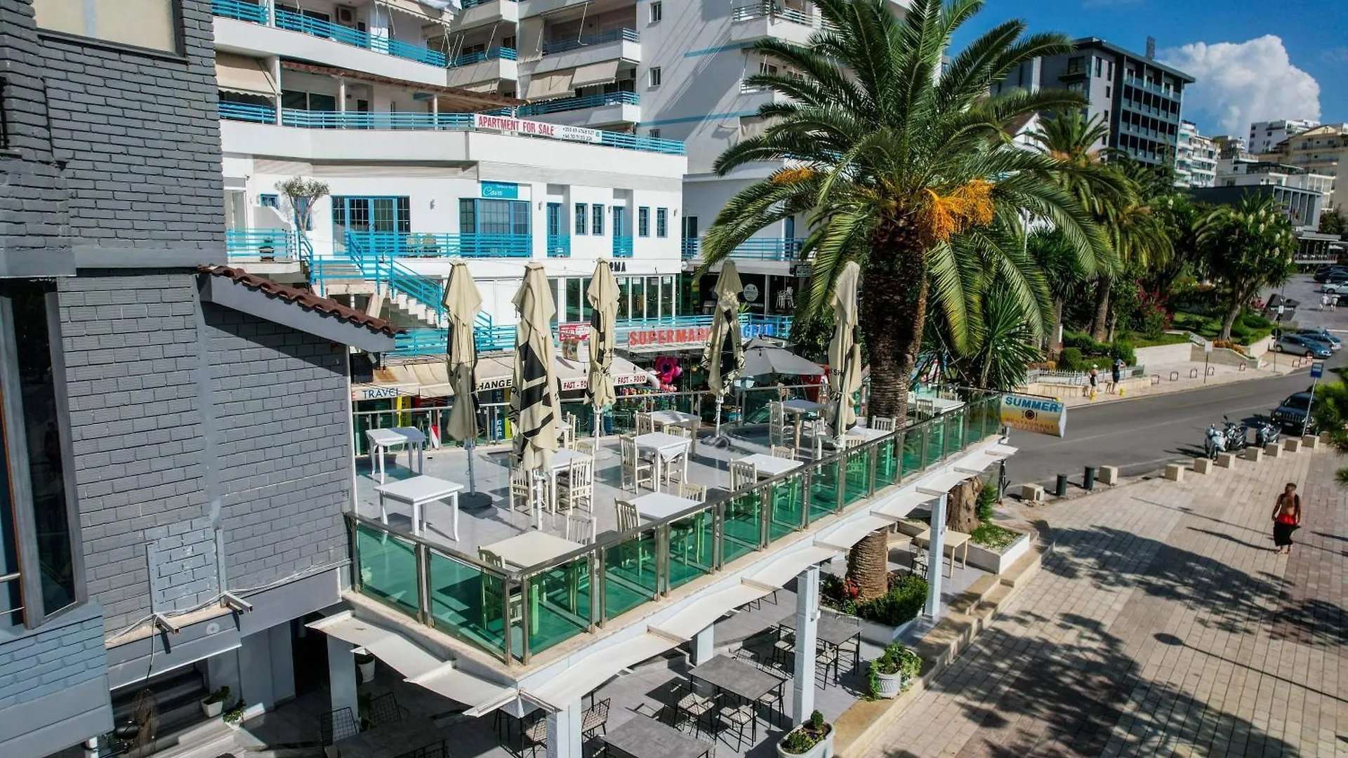 Hotel Summer Σαράντα 3*,